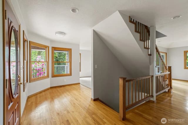 Property photo for 187 Acorn, Longview photo 4