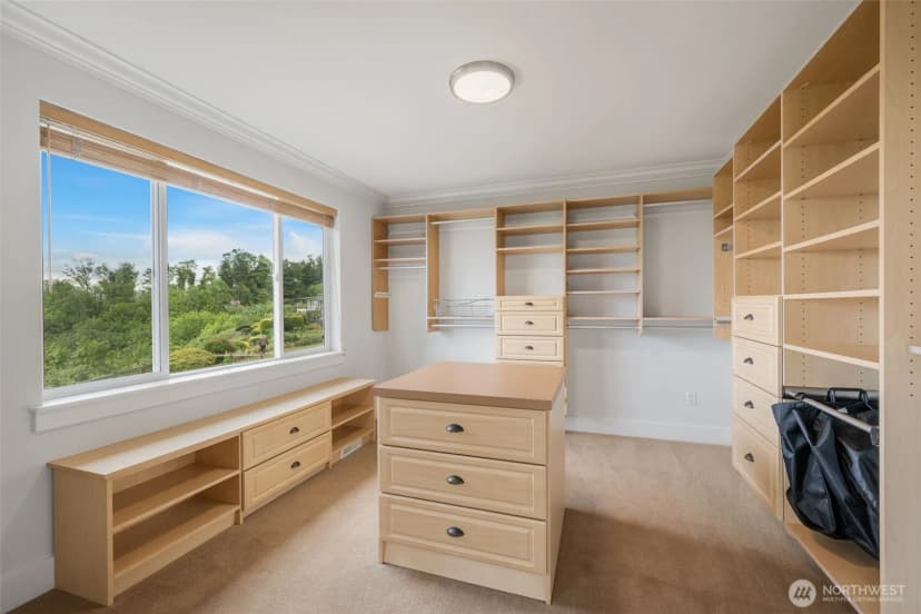 Property photo for 1338 Beacon Way S, Renton photo 18