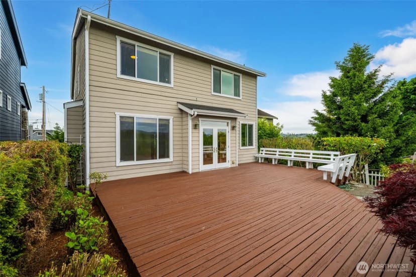 Property photo for 1338 Beacon Way S, Renton photo 33