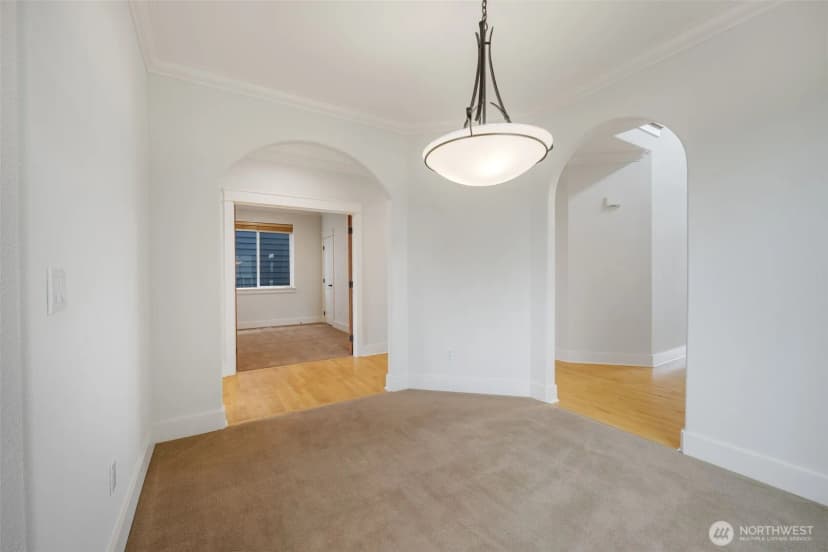 Property photo for 1338 Beacon Way S, Renton photo 9