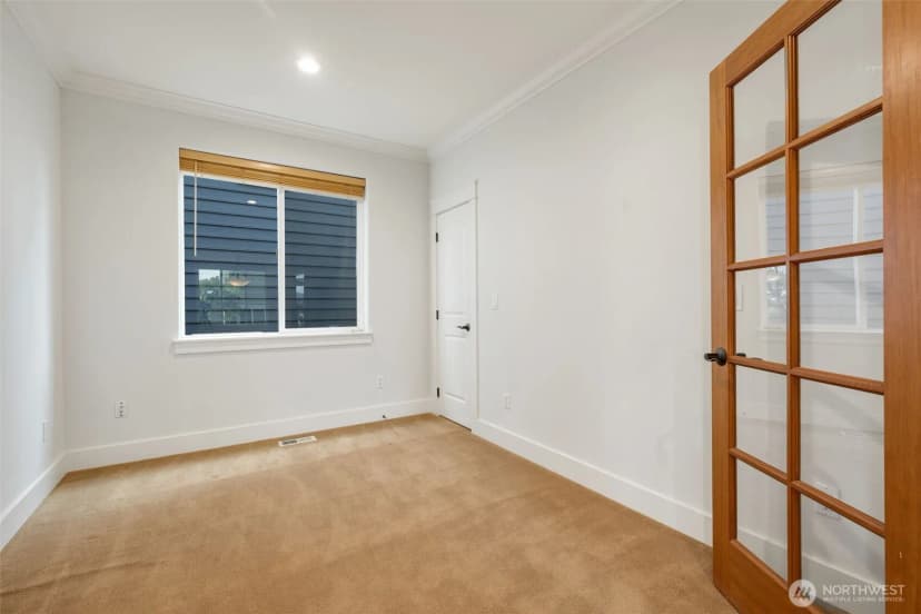 Property photo for 1338 Beacon Way S, Renton photo 11