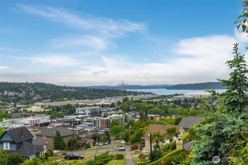 Property photo for 1338 Beacon Way S, Renton photo 36