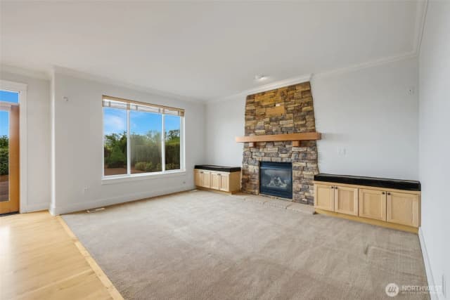 Property photo for 1338 Beacon Way S, Renton photo 2