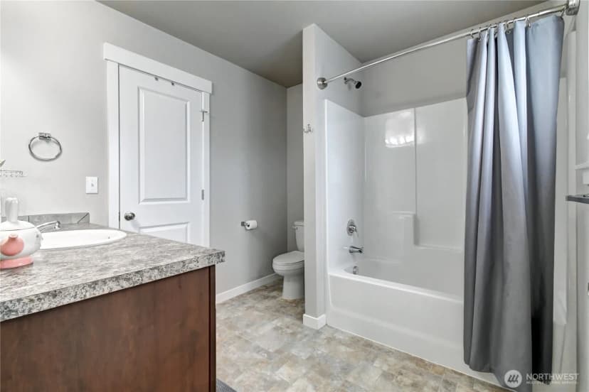 Property photo for 4155 Autumn Way, Mount Vernon photo 30