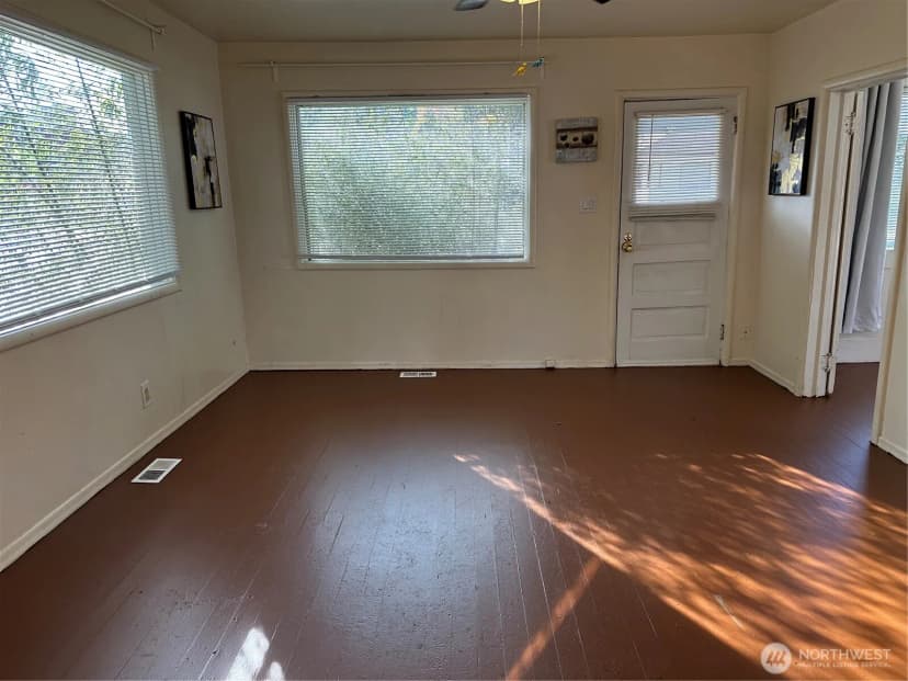 Property photo for 1205 E Maple Street, Bellingham photo 8