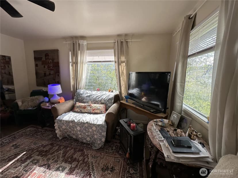 Property photo for 1205 E Maple Street, Bellingham photo 3