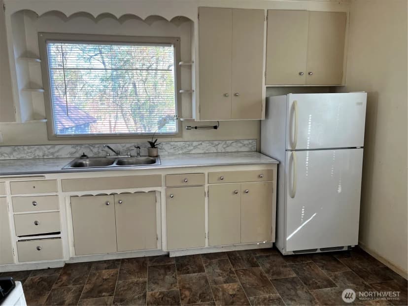 Property photo for 1205 E Maple Street, Bellingham photo 11