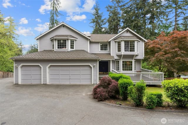 Property photo for 1110 187th Place Sw, Lynnwood photo 2