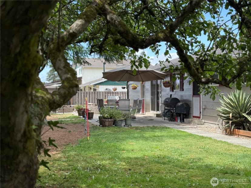 Property photo for 5016 89th Place Ne, Marysville photo 30