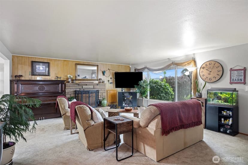 Property photo for 5016 89th Place Ne, Marysville photo 8