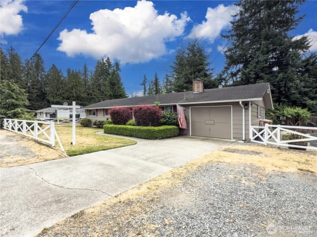Property photo for 5016 89th Place Ne, Marysville photo 2