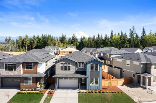 Property photo for 15429 208th Avenue Ct E #135, Bonney Lake photo 3