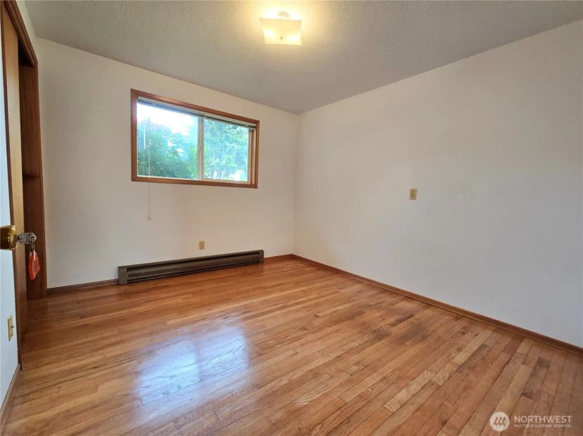 Property photo for 810 H Street, Forks photo 13