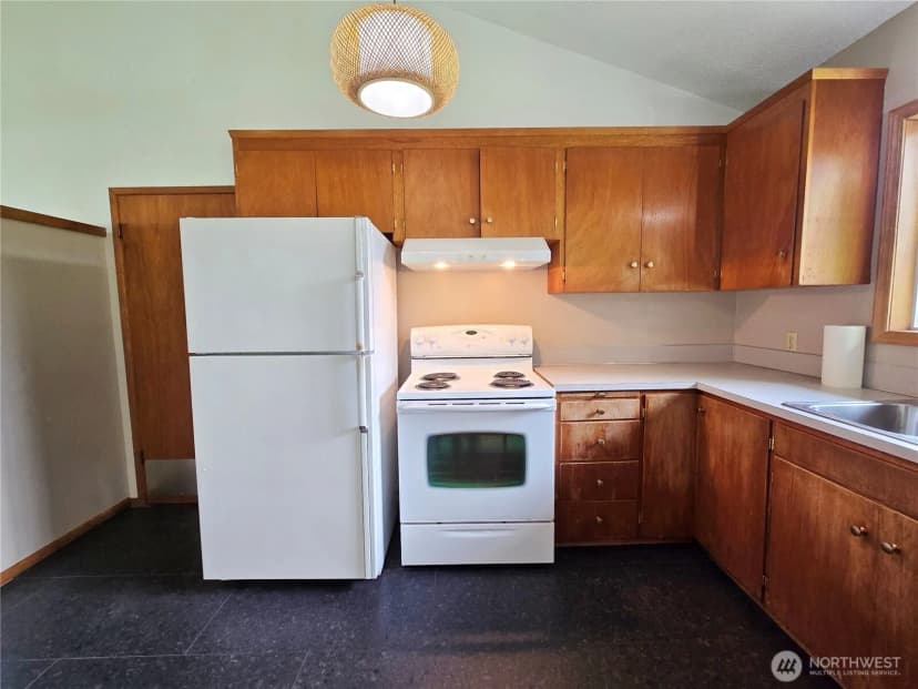 Property photo for 810 H Street, Forks photo 11