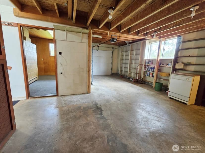 Property photo for 810 H Street, Forks photo 23