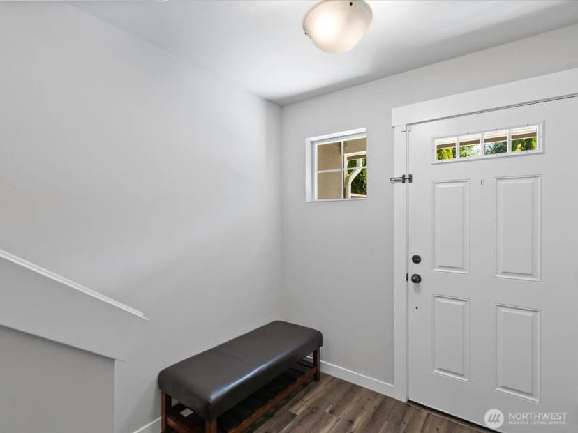 Property photo for 16212 48th Avenue W #8, Edmonds photo 4