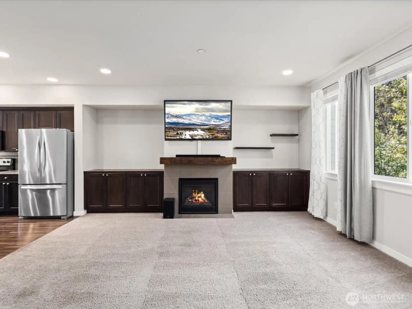 Property photo for 16212 48th Avenue W #8, Edmonds photo 17