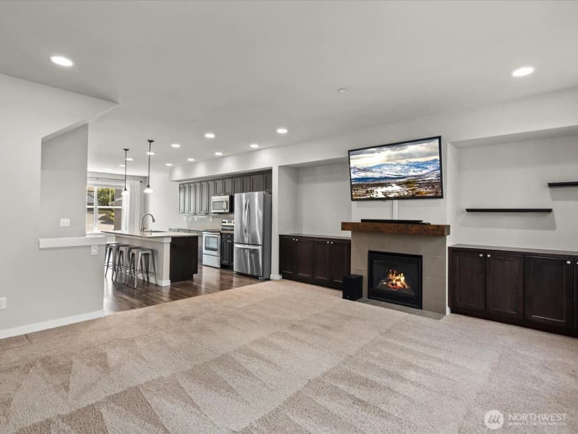 Property photo for 16212 48th Avenue W #8, Edmonds photo 12