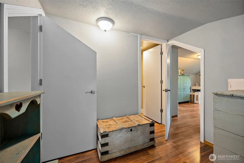 Property photo for 1027 S 60th Street, Tacoma photo 22