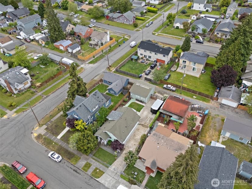 Property photo for 1027 S 60th Street, Tacoma photo 36