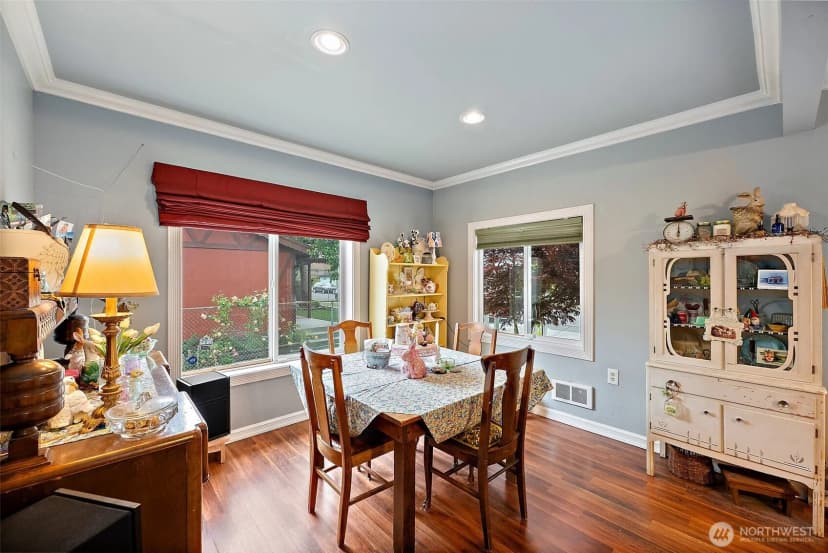Property photo for 1027 S 60th Street, Tacoma photo 9