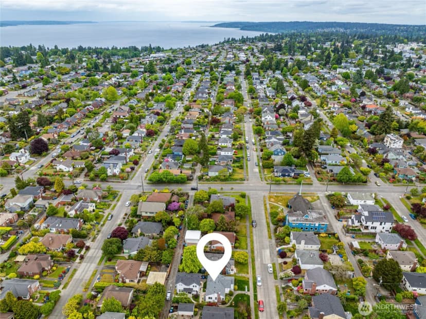 Property photo for 7737 21st Avenue Nw #a & B, Seattle photo 38