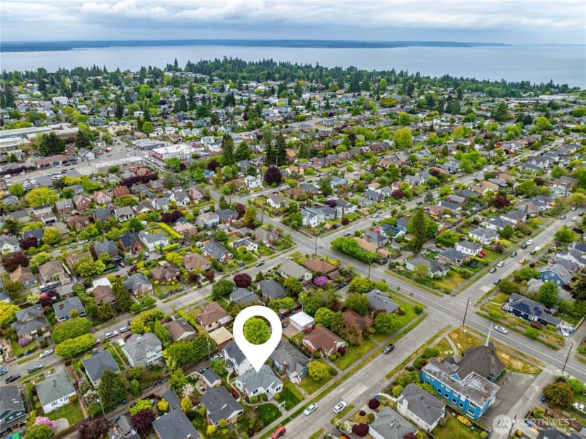 Property photo for 7737 21st Avenue Nw #a & B, Seattle photo 39