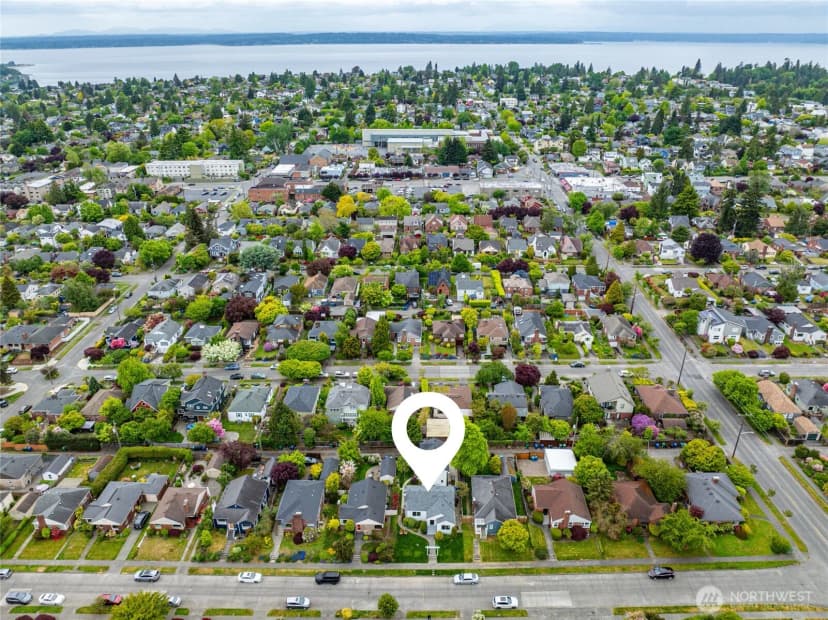 Property photo for 7737 21st Avenue Nw #a & B, Seattle photo 32