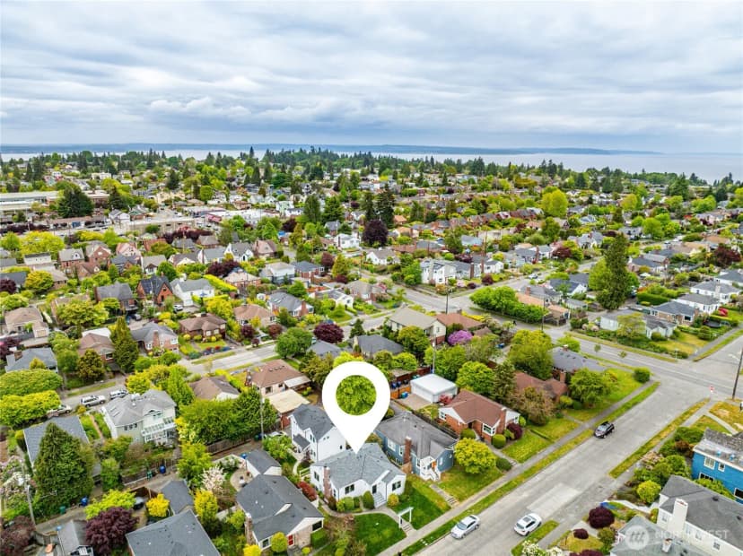 Property photo for 7737 21st Avenue Nw #a & B, Seattle photo 40