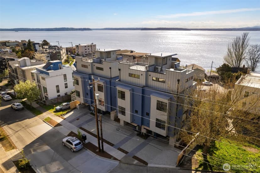 Property photo for 3831 59th Avenue Sw, Seattle