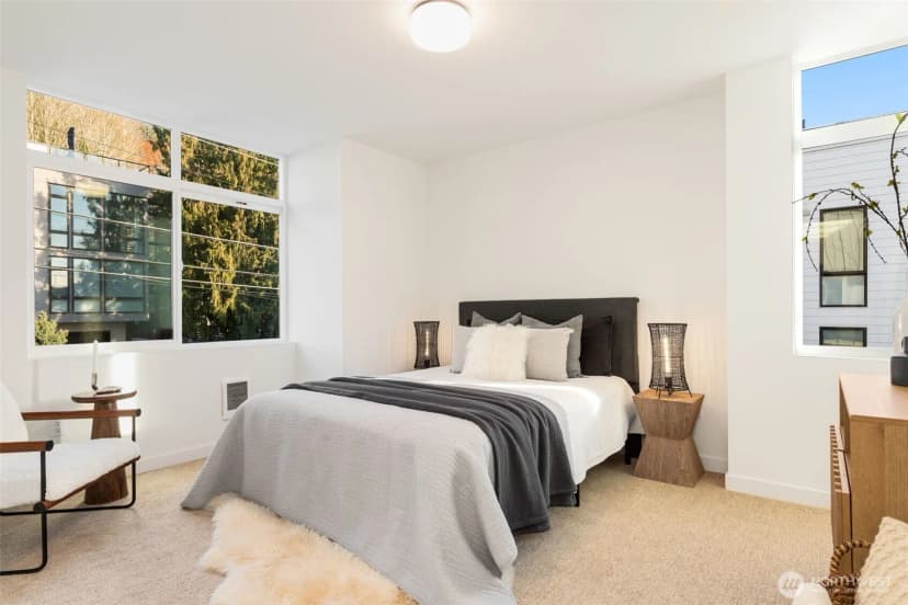 Property photo for 3831 59th Avenue Sw, Seattle photo 25