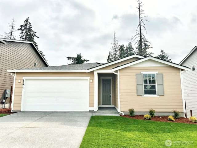 Property photo for 13612 187th Street E #32, Puyallup