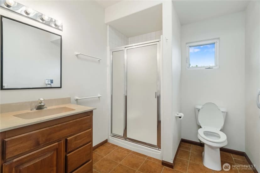 Property photo for 572 Sunset Heights Drive, Port Angeles photo 33