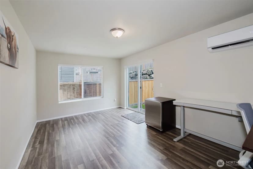 Property photo for 907 Bunting Place Se, Port Orchard photo 23