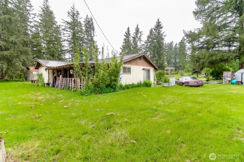 Property photo for 35904 Allen Road S, Roy photo 6
