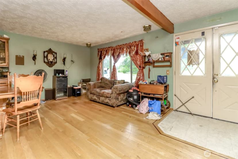 Property photo for 35904 Allen Road S, Roy photo 21