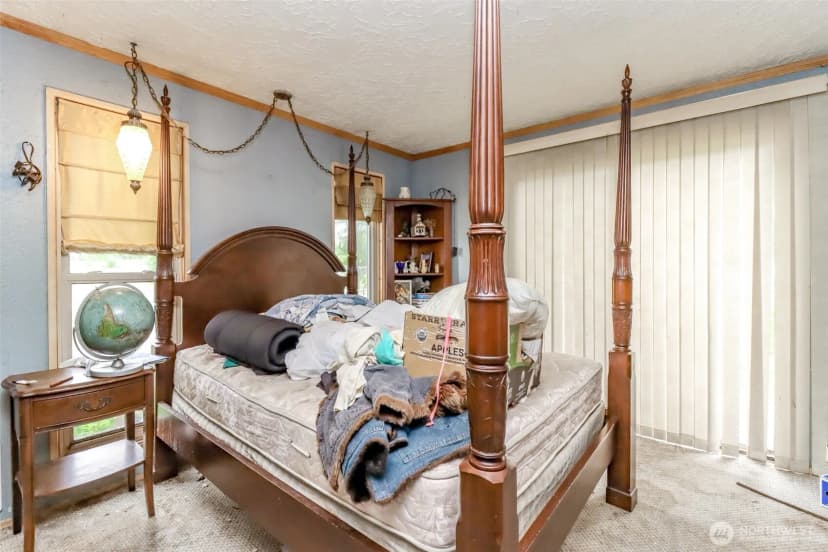 Property photo for 35904 Allen Road S, Roy photo 36