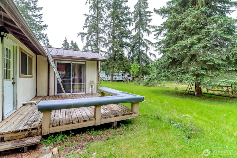 Property photo for 35904 Allen Road S, Roy photo 40