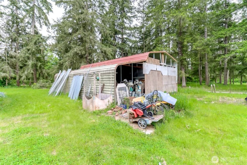 Property photo for 35904 Allen Road S, Roy photo 9