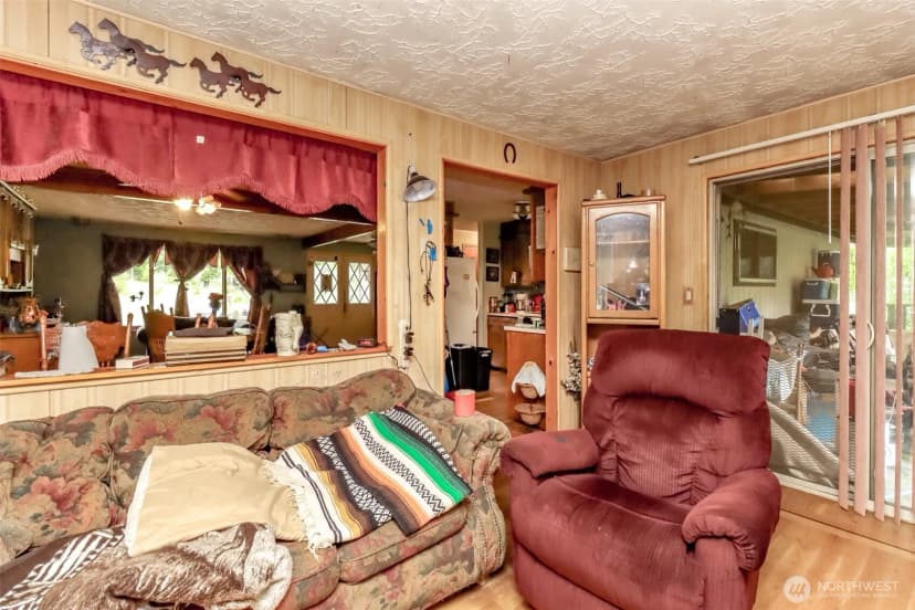 Property photo for 35904 Allen Road S, Roy photo 26