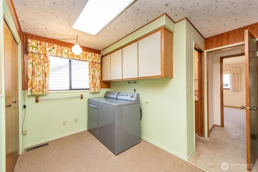 Property photo for 1320 E 4th Street, Port Angeles photo 15