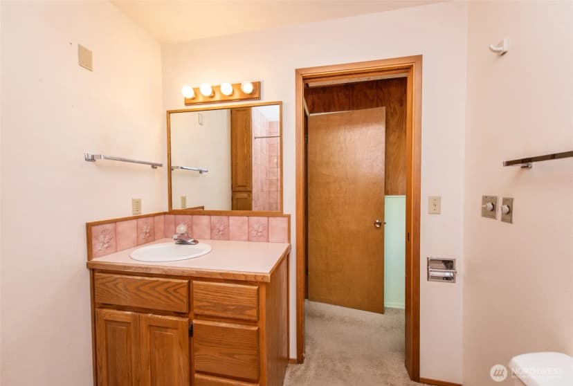 Property photo for 1320 E 4th Street, Port Angeles photo 17