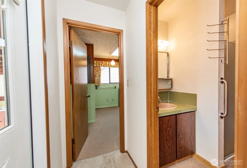 Property photo for 1320 E 4th Street, Port Angeles photo 12
