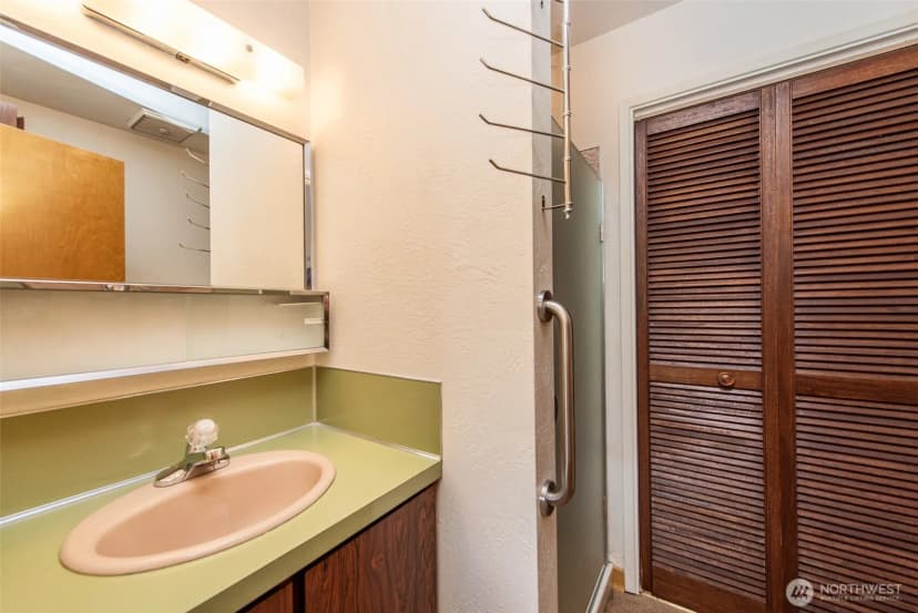Property photo for 1320 E 4th Street, Port Angeles photo 13