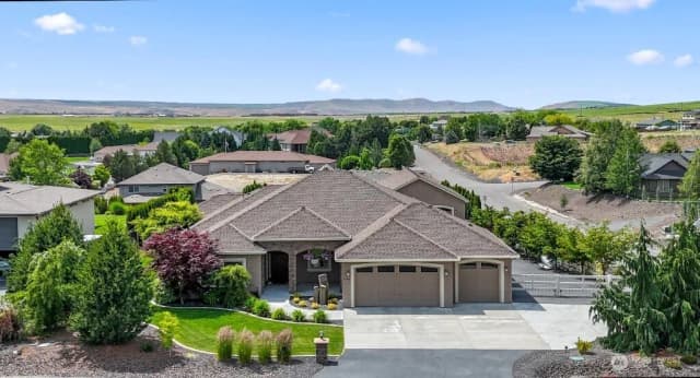 Property photo for 2702 N Levi Street, Kennewick photo 2