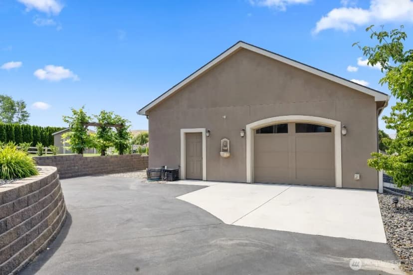 Property photo for 2702 N Levi Street, Kennewick photo 33
