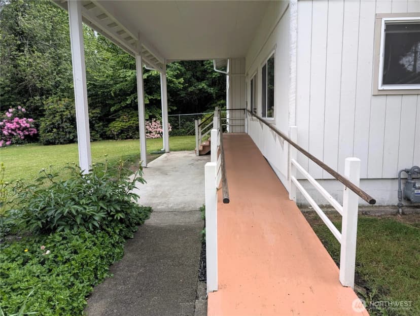 Property photo for 1003 Irving Street Sw, Tumwater photo 12