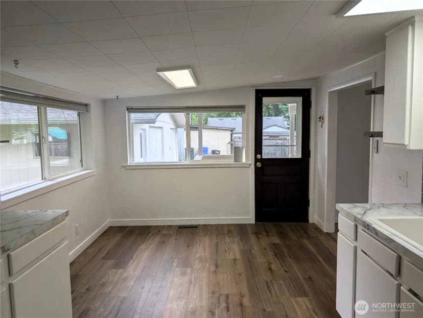 Property photo for 1003 Irving Street Sw, Tumwater photo 8