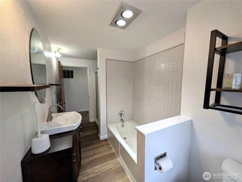 Property photo for 1003 Irving Street Sw, Tumwater photo 7