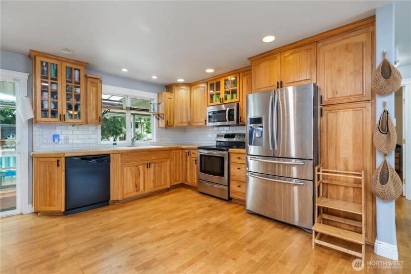 Property photo for 15705 97th Ave Ct E, Puyallup photo 7